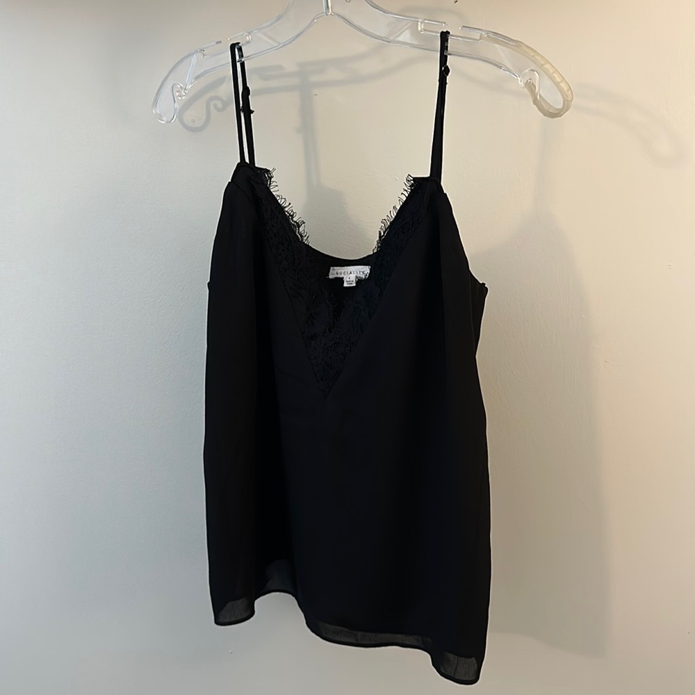 Socialite tank top